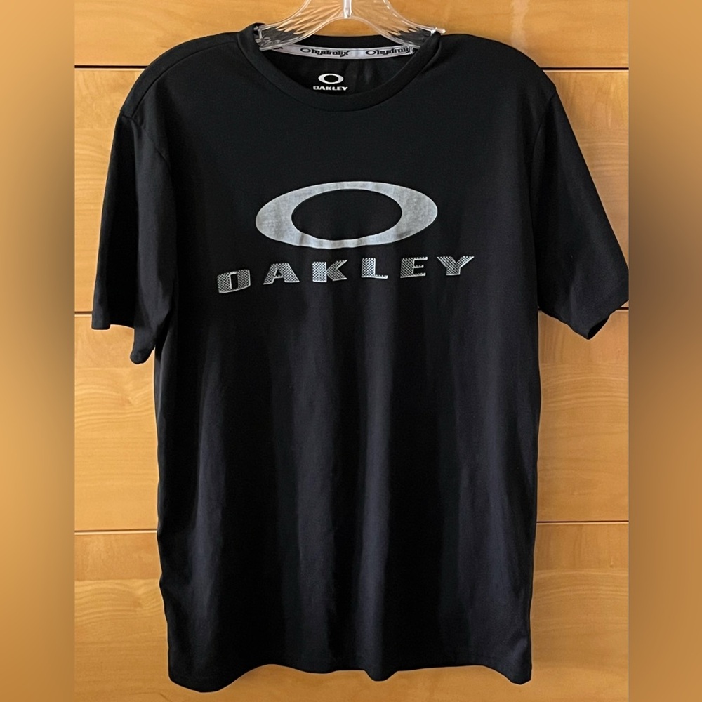 Oakley Regular Fit Men’s Tee